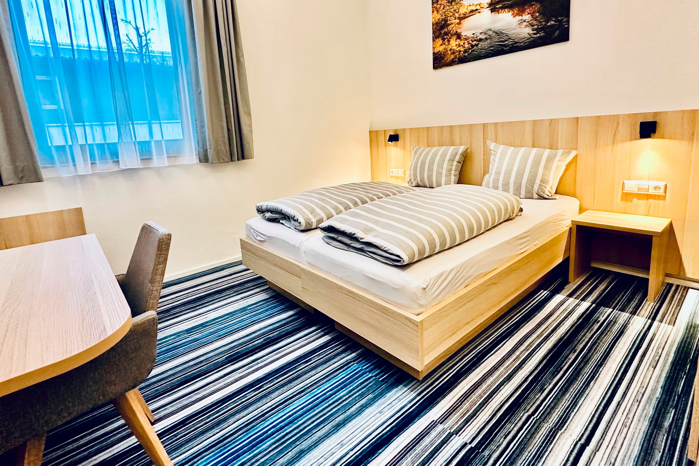 Schlafzimmer mit Doppelbett Apartment Freiburg